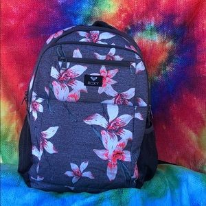 I am selling this floral Roxy backpack.